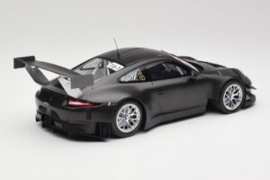 Porsche 911 991.1 GT3 R NBR Test Október 2015 Čierny Minichamps 1:18 155156161 Kov – obrázok 2 z 6
