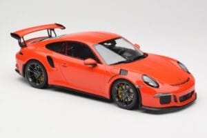 Porsche 911 991.1 GT3 RS Lava Orange Minichamps 1:18 155066220 Kov – obrázok 4 z 6