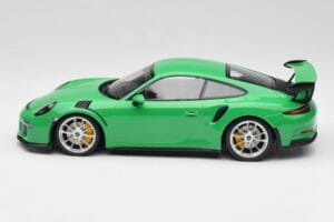 Porsche 911 991.1 GT3 RS Lizard Zelený & Strieborné Kolesá Minichamps 1:18 153066229 Kov – obrázok 3 z 6