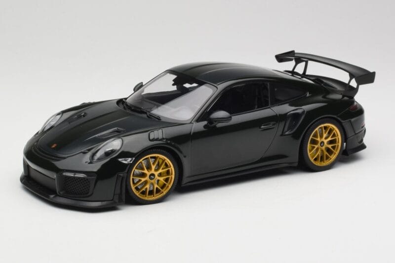 Porsche 911 991.2 GT2 RS Zelený Weissach Package Zlaté Kolesá Minichamps 1:18 155068306 Kov