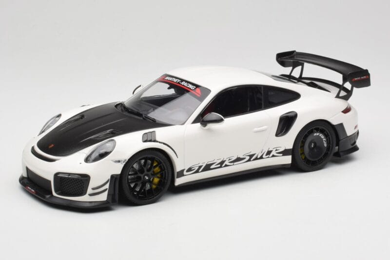 Porsche 911 991.2 GT2 RS Manthey Racing Biely Minichamps 1:18 MR-911-GT3RS-1802-W Kov