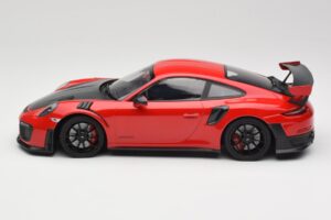 Porsche 911 GT2 RS 991.2 Červená Čierne Kolesá Minichamps 1:18 155968307 Kov – obrázok 3 z 6