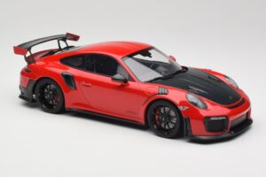 Porsche 911 GT2 RS 991.2 Červená Čierne Kolesá Minichamps 1:18 155968307 Kov – obrázok 4 z 6