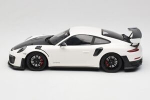Porsche 911 991.2 GT2 RS Biely Minichamps 1:18 155068301 Kov – obrázok 3 z 6