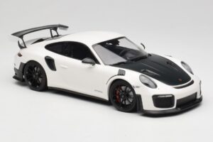 Porsche 911 991.2 GT2 RS Biely Minichamps 1:18 155068301 Kov – obrázok 4 z 6