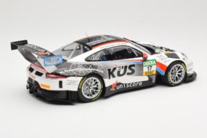 Porsche 911 991.2 GT3 R Kus Team 75 Bernhard #17 M. Ammermüller / M. Jaminet ADAC GT Masters 2017 Minichamps 1:18 155176917 K – obrázok 2 z 6