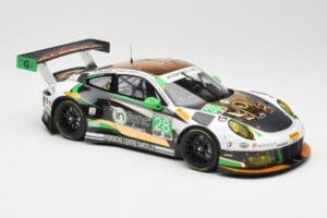 Porsche 911 991.2 GT3 R #28 Alegra Motorsports D. de Quesada / M. Morad Class Winners 24 Hours of Daytona 2017 Minichamps 1:1 – obrázok 4 z 6