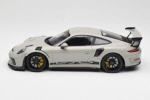 Porsche 911 991.2 GT3 RS Chalk Wording Čierne Ráfiky Minichamps 1:18 153068230 Kov – obrázok 3 z 6