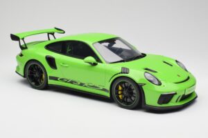 Porsche 911 991.2 GT3 RS Zelený GT Spirit 1:12 GT917 Živica – obrázok 4 z 6