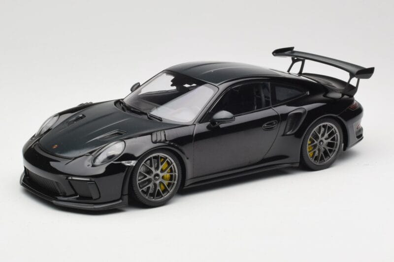 Porsche 911 991.2 GT3 RS Weissach Package Čierny Strieborné Magnéziumové Ráfiky Minichamps 1:18 153068229 Kov
