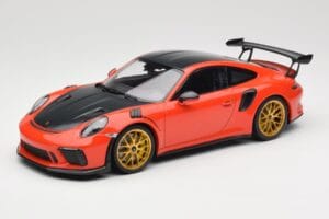 Porsche 911 991.2 GT3 RS Weissach Package Lava Orange Zlaté Magnéziumové Ráfiky Minichamps 1:18 153068227 Kov