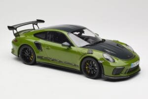 Porsche 911 991.2 GT3 RS Weissach Package Lizard Green Wording & Čierne Horčíkové Kolesá Minichamps 1:18 155068232 Kov – obrázok 4 z 6