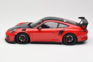 Porsche 911 991.2 GT3 RS Weissach Package Červený s Čiernymi Kolesami Minichamps 1:18 155068230 Kov – obrázok 3 z 6