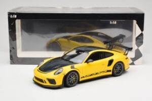 Porsche 911 991.2 GT3 RS Žltý Weissach Package Platinum Wheels Minichamps 1:18 155068221 Kov – obrázok 6 z 6