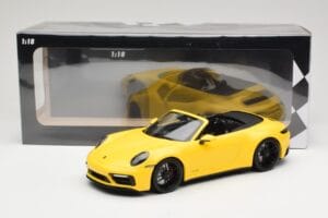 Porsche 911 992 Carrera 4 GTS Kabriolet Žltý Minichamps 1:18 155063030 Kov – obrázok 6 z 6