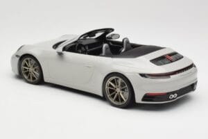 Porsche 911 992 Carrera 4S Kabriolet Šedý Minichamps 1:18 155067335 Kov – obrázok 5 z 6