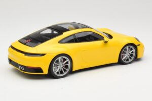 Porsche 911 992 Carrera 4S Žltý Minichamps 1:18 155067320 Kov – obrázok 2 z 6