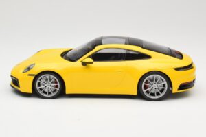 Porsche 911 992 Carrera 4S Žltý Minichamps 1:18 155067320 Kov – obrázok 3 z 6