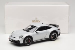 Porsche 911 992 Dakar Ice Grey Metallic Norev 1:18 187242 Kov – obrázok 8 z 8