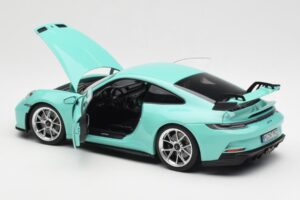 Porsche 911 992 GT3 Mint Zelený Norev 1:18 187316 Kov – obrázok 5 z 8