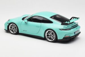 Porsche 911 992 GT3 Mint Zelený Norev 1:18 187316 Kov – obrázok 7 z 8