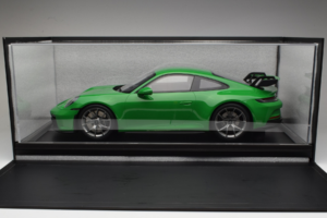 Porsche 911 992 GT3 Python Green GT Spirit 1:8 GTS801601 Živica – obrázok 2 z 2