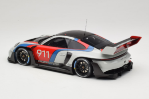 Porsche 911 992 GT3 R Rennsport GT Spirit 1:18 GT495 Živica – obrázok 5 z 6