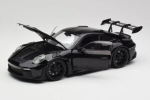 Porsche 911 992 GT3 RS Čierny & Čierne Kolesá Concept Minichamps 1:18 911992003 Kov – obrázok 2 z 8