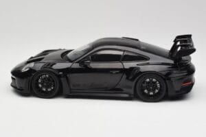 Porsche 911 992 GT3 RS Čierny & Čierne Kolesá Concept Minichamps 1:18 911992003 Kov – obrázok 4 z 8