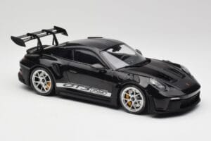 Porsche 911 992 GT3 RS Čierny So Striebornými Kolesami Minichamps 1:18 155062231 Kov – obrázok 4 z 6