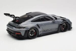 Porsche 911 992 GT3 RS Crayon Weissach Package & Black Wheels Minichamps 1:18 110062024 Kov – obrázok 3 z 8