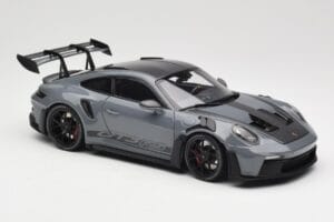 Porsche 911 992 GT3 RS Crayon Weissach Package & Black Wheels Minichamps 1:18 110062024 Kov – obrázok 6 z 8