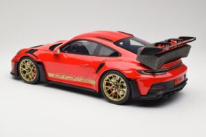 Porsche 911 992 GT3 RS Guards Red GT Spirit 1:12 GT939 Živica – obrázok 5 z 6
