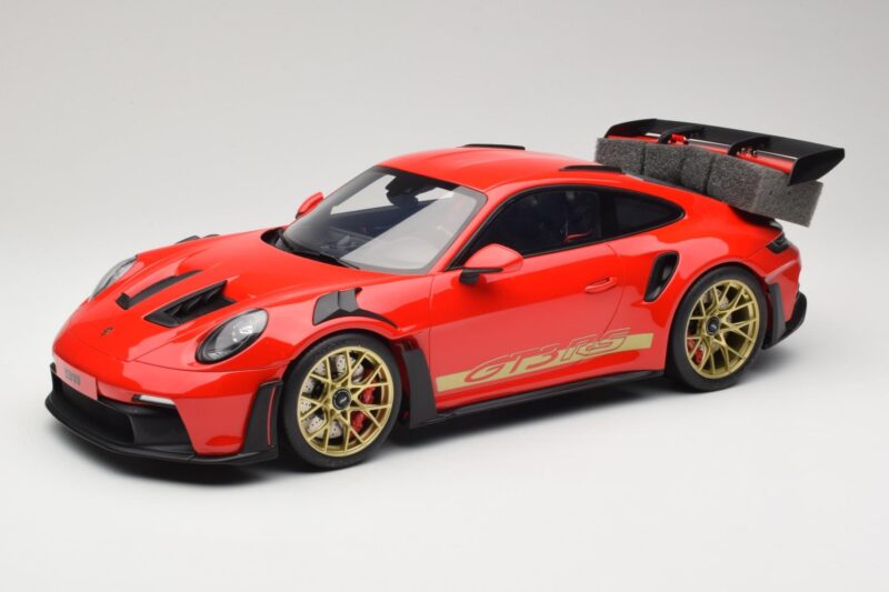 Porsche 911 992 GT3 RS Guards Red GT Spirit 1:12 GT939 Živica