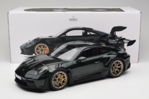 Porsche 911 992 GT3 RS Jet Green Metallic Black Norev 1:12 127532 Kov – obrázok 6 z 6