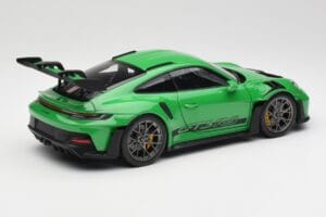 Porsche 911 992 GT3 RS Python Zelený Norev 1:18 WAP0212820RGT3 Kov – obrázok 3 z 8