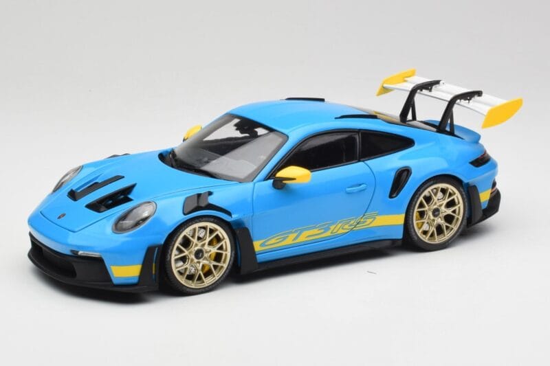 Porsche 911 992 GT3 RS Shark Modrý & Žltý Decor Concept Minichamps 1:18 911992001 Kov