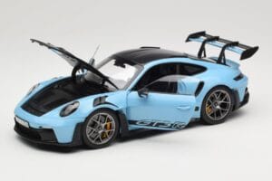 Porsche 911 992 GT3 RS Weissach Pack Gulf Blue Norev 1:18 187367 Kov – obrázok 2 z 8