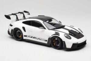 Porsche 911 992 GT3 RS Biely & Čierne Kolesá Minichamps 1:18 155062230 Kov – obrázok 4 z 6