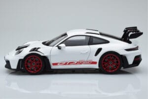 Porsche 911 992 GT3 RS Biely Pyro Červený Norev 1:18 187352 Kov – obrázok 4 z 8