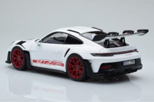 Porsche 911 992 GT3 RS Biely Pyro Červený Norev 1:18 187352 Kov – obrázok 7 z 8
