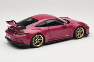 Porsche 911 992 GT3 Ruby Star Neo Norev 1:18 187381 Kov – obrázok 3 z 8