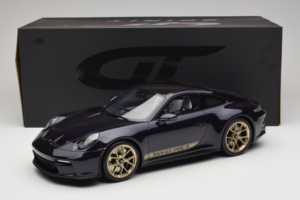 Porsche 911 992 GT3 Touring Viola Metallic GT Spirit 1:12 GT937 Živica – obrázok 6 z 6