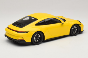 Porsche 911 992 GT3 Touring Žltý Čierne Kolesá Minichamps 1:18 117069021 Kov – obrázok 2 z 6