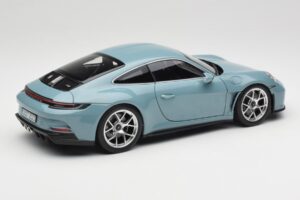Porsche 911 992 S/T Meissen Blue Norev 1:18 187470 Kov – obrázok 3 z 8