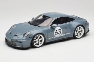 Porsche 911 992 ST Gentian Blue Metallic GT Spirit 1:18 GT491 Živica