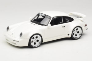 Porsche 911 992 Strosek Giga White GT Spirit 1:18 GT525 Živica