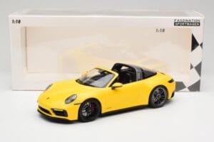Porsche 911 992 Targa 4 GTS Žltý Minichamps 1:18 153061064 Kov – obrázok 6 z 6