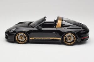 Porsche 911 992 Targa Porsche Design Čierny & Zlatý Concept Minichamps 1:18 PORSCHE001 Kov – obrázok 3 z 6