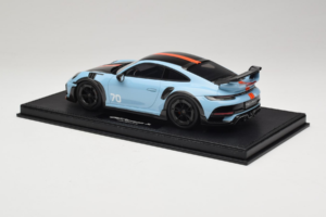 Porsche 911 992 TechArt GTstreet R Gulf Blue TechArt 1:18 REMC010 Živica – obrázok 5 z 6